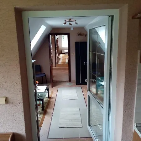 Stary Mlyn 山林小屋 克雷姆尼察